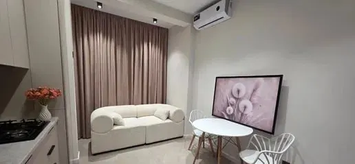 Сотилади 2 хонали квартира, 40 м², 12/13 қават — Мирзо Улуғбек тумани