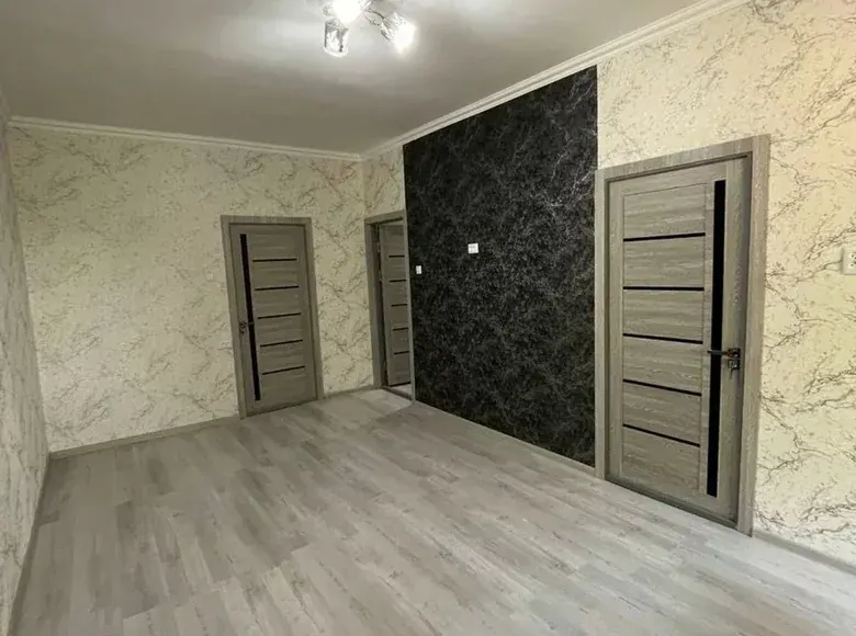 Sotiladi 2 xonali kvartira, 40 m², 1/4 qavat — Chilonzor tumani
