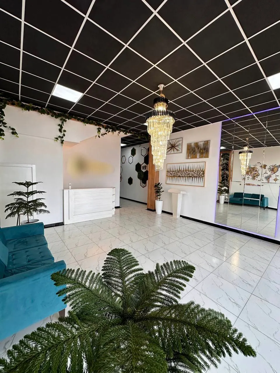 Ижарага берилади тижорат биноси, 2200 м² — Сергели тумани