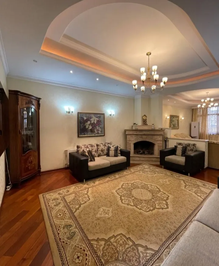 Сдаётся 6-комнатный дом, 6 сот., 600 м² — Яккасарайский район