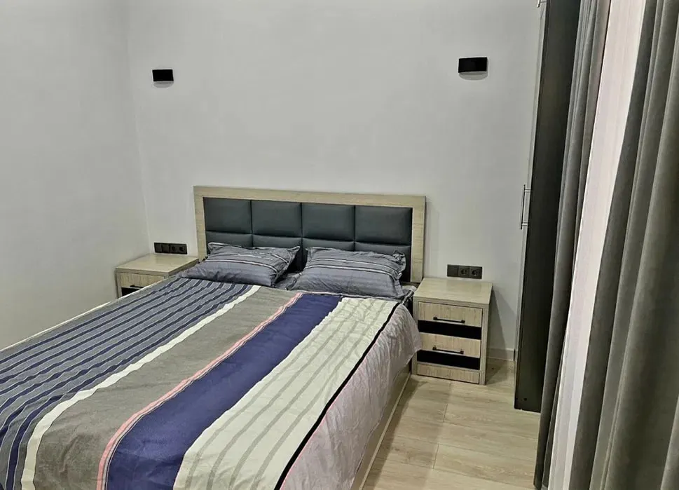 Сдаётся 2-комнатная квартира, 50 м², 5/9 этаж — Яккасарайский район