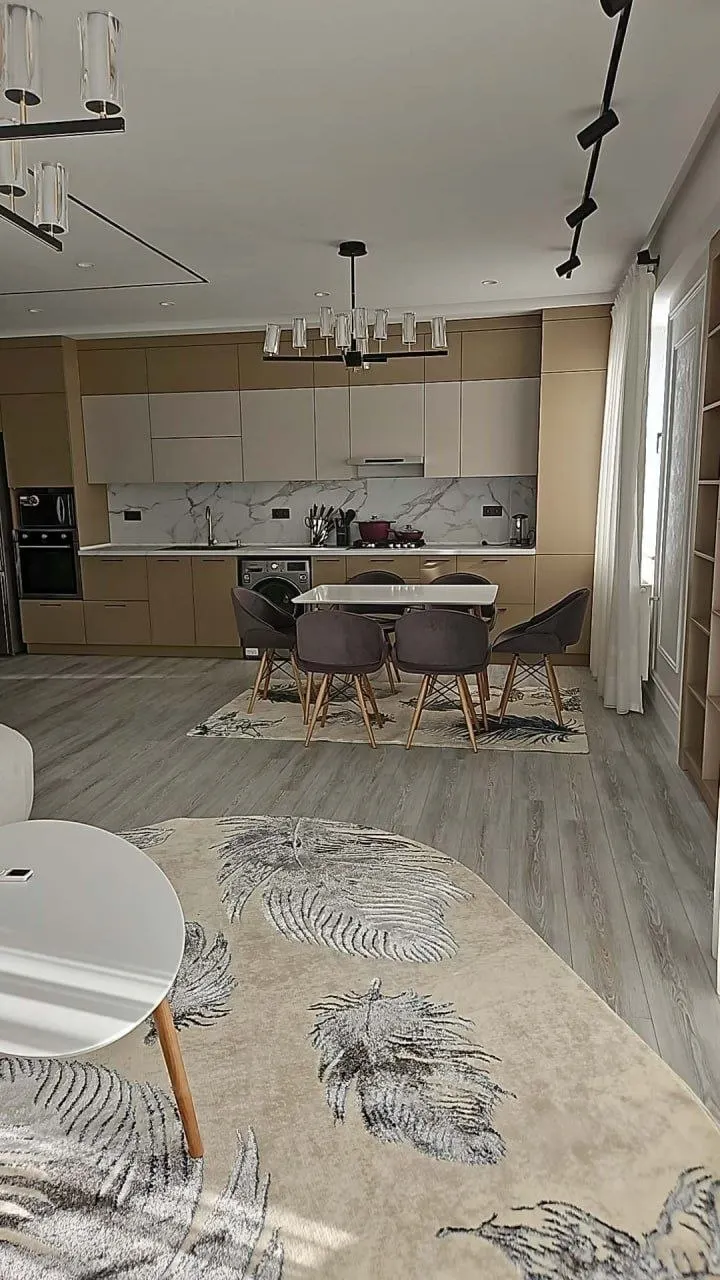 Ижарага берилади 3 хонали квартира, 105 м², 7/16 қават — Яккасарой тумани