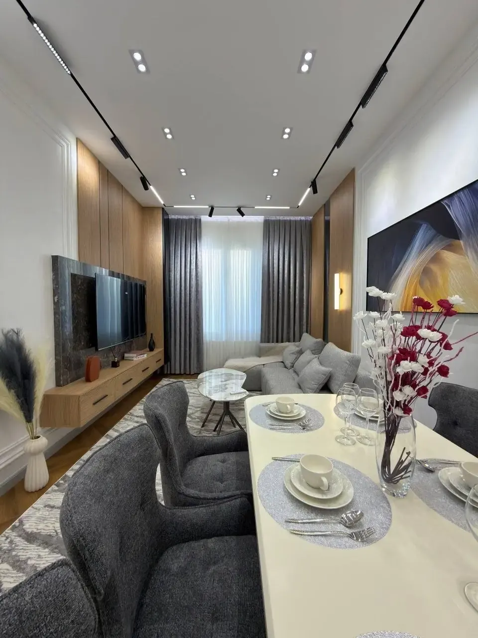 Сотилади 2 хонали квартира, 55 м², 2/10 қават — Мирзо Улуғбек тумани
