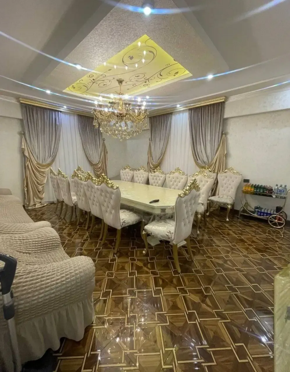 Ижарага берилади 2 хонали квартира, 74 м², 2/5 қават — Олмазор тумани