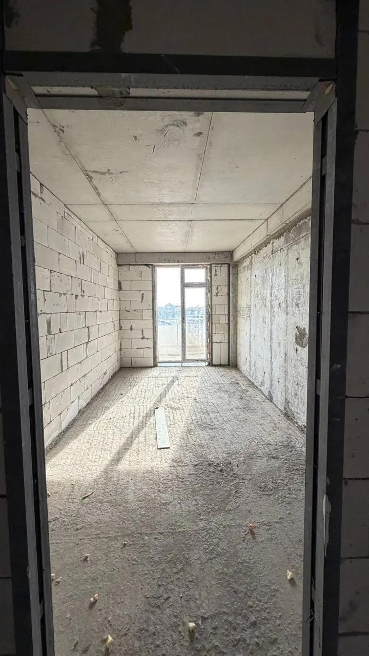 Sotiladi 3 xonali kvartira, 95 m², 10/16 qavat — Toshkent tumani