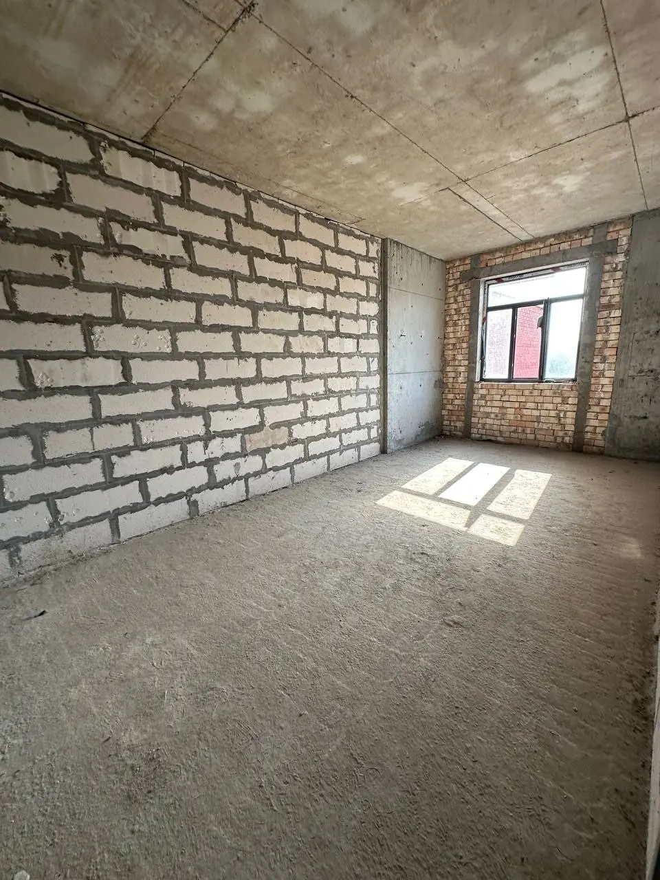 Продаётся 2-комнатная квартира, 65 м², 7/9 этаж — Чиланзарский район