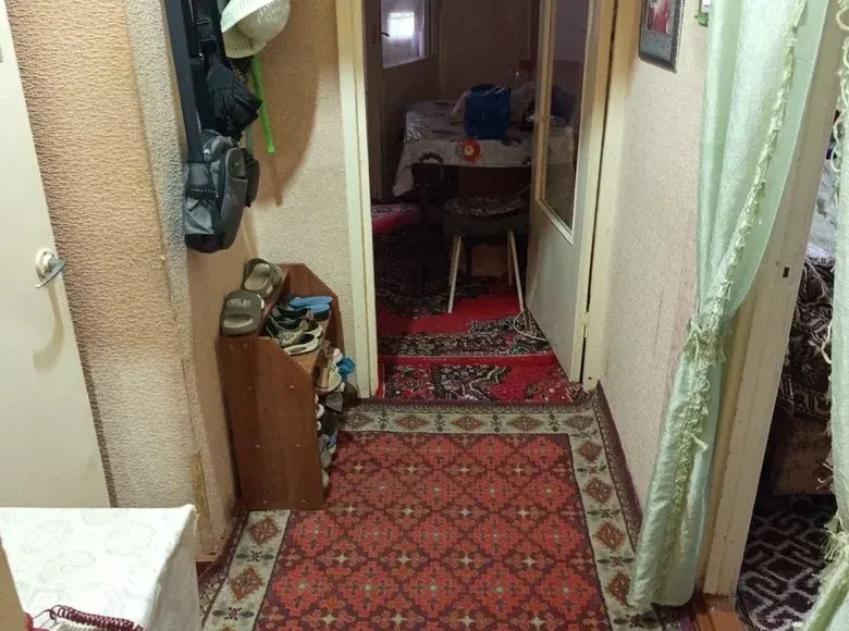 Продаётся 1-комнатная квартира, 41 м², 2/9 этаж — Юнусабадский район