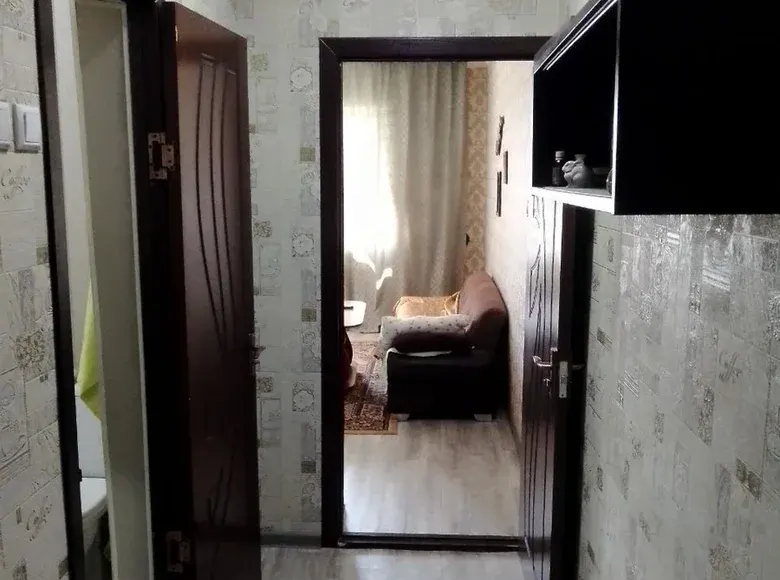 Сотилади 1 хонали квартира, 30 м², 2/4 қават — Сергели тумани
