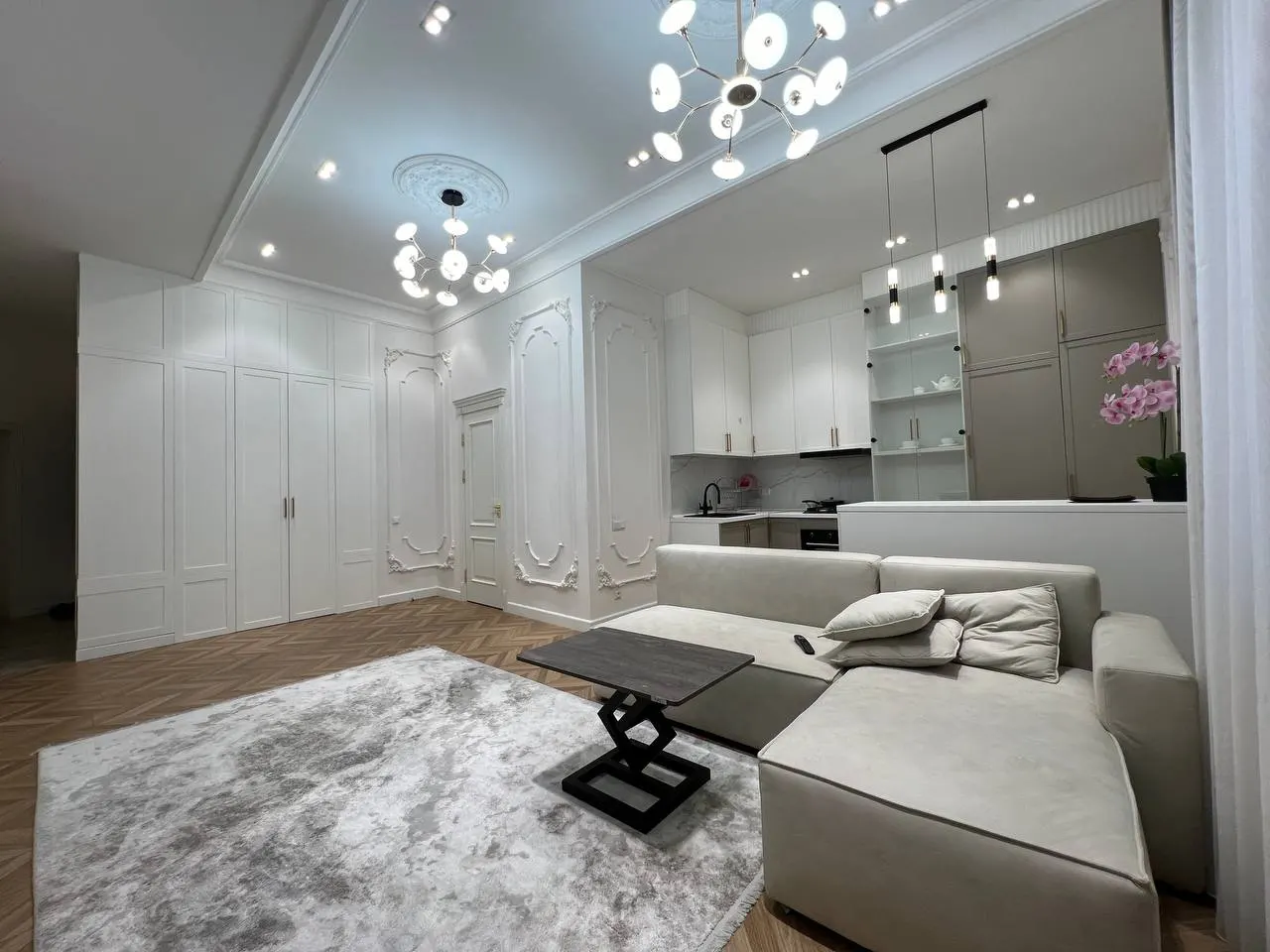 Сдаётся 2-комнатная квартира, 70 м², 5/10 этаж — Юнусабадский район
