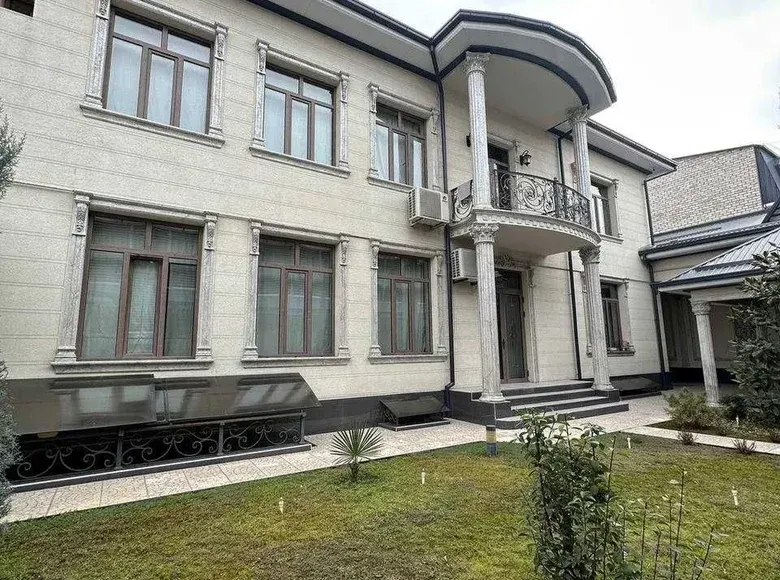 Sotiladi 9 xonali hovli uy, 4.8 sotix, 500 m², 1/2 qavat — Sergeli tumani
