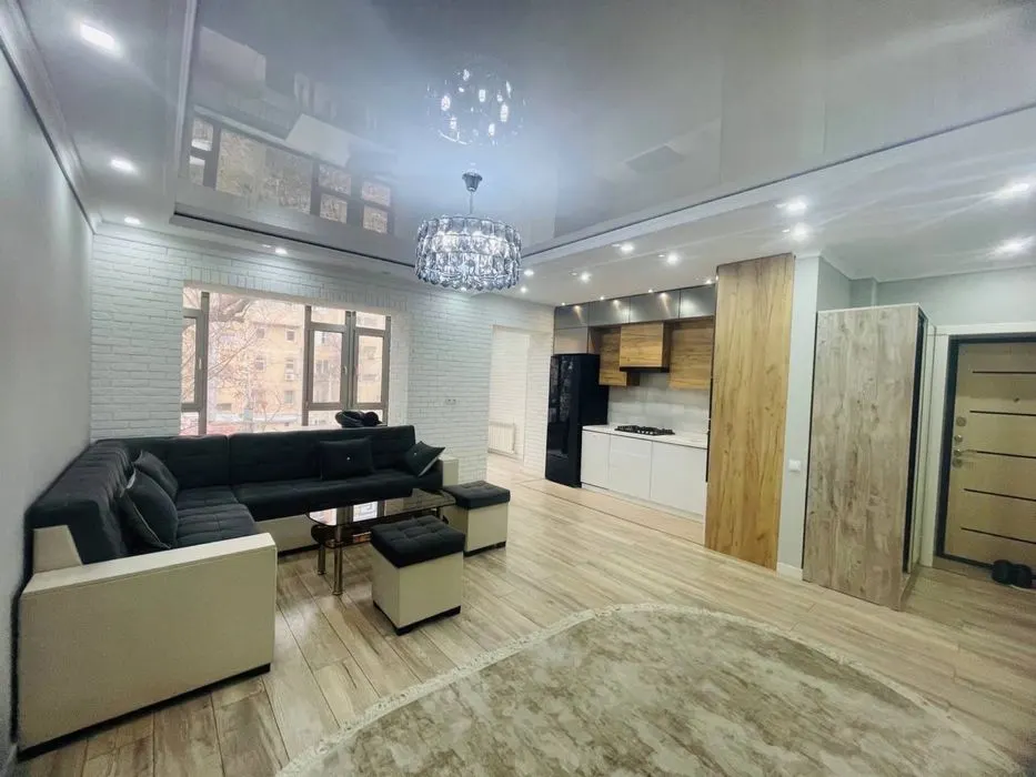 Сдаётся 2-комнатная квартира, 65 м², 3/16 этаж — Мирабадский район