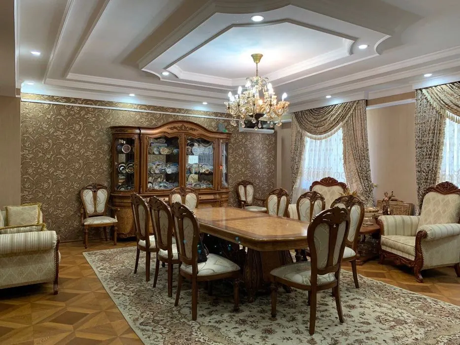 Ижарага берилади 6 хонали квартира, 340 м², 7/9 қават — Юнусобод тумани
