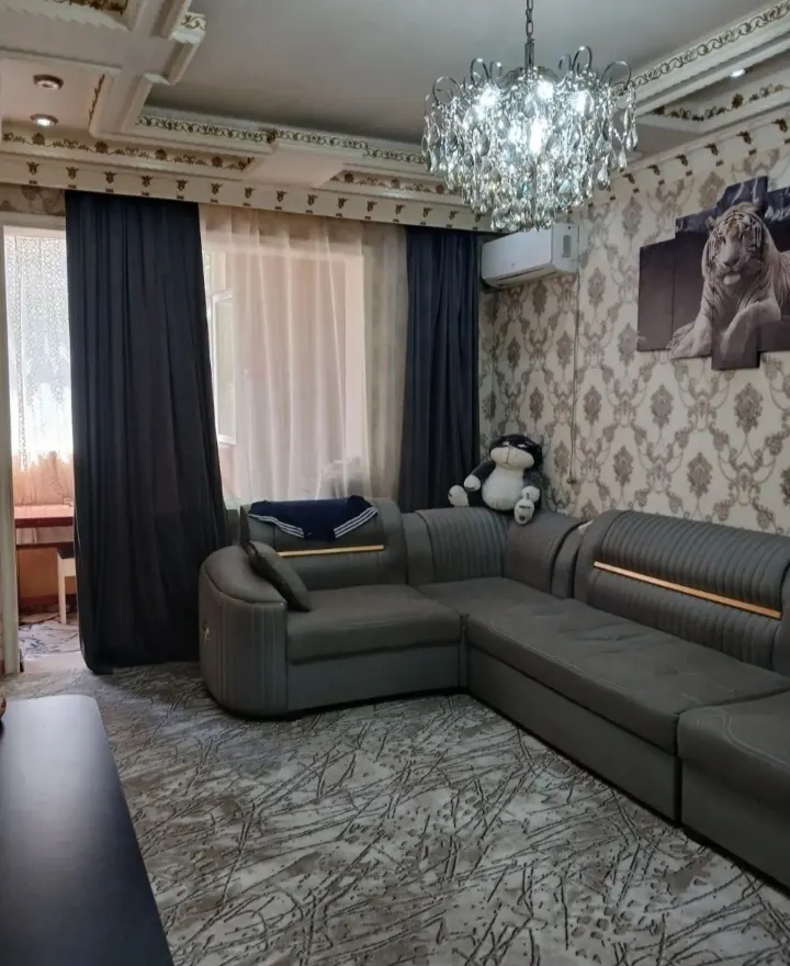 Sotiladi 2 xonali kvartira, 49 m², 1/4 qavat — Yashnobod tumani