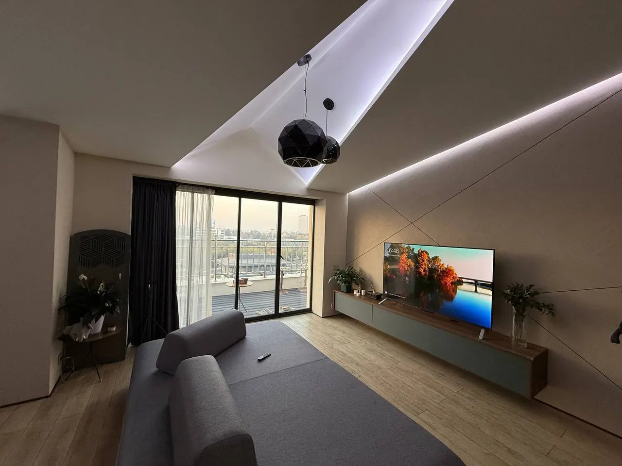 Сотилади 2 хонали квартира, 100 м², 8/8 қават — Яккасарой тумани