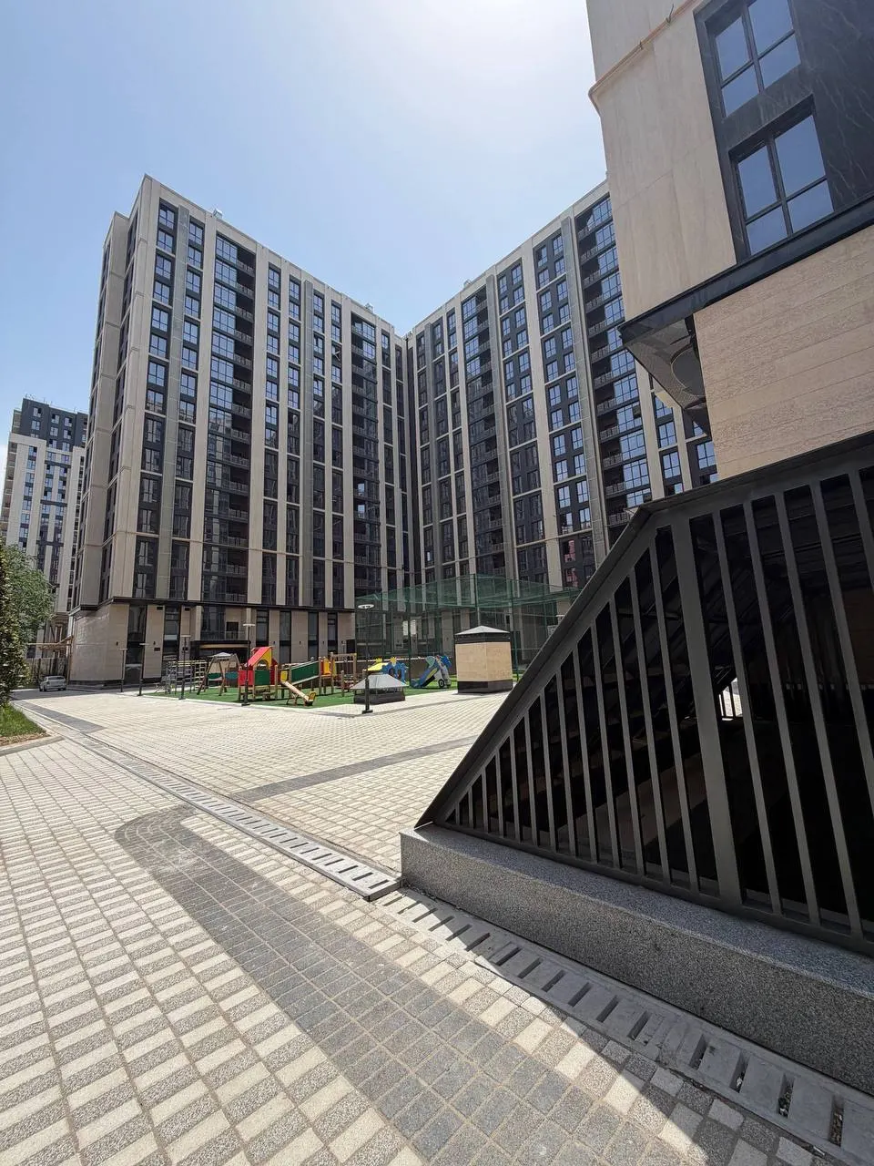 Продаётся 2-комнатная квартира, 61 м², 6/16 этаж — Яккасарайский район