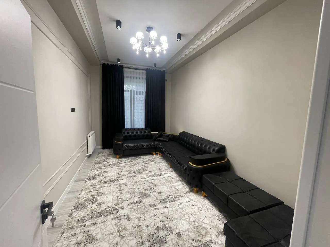 Сдаётся 2-комнатная квартира, 100 м², 4/8 этаж — Яккасарайский район