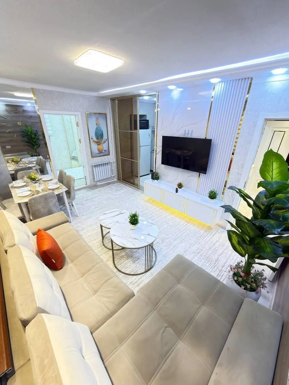 Продаётся 1-комнатная квартира, 40 м², 2/4 этаж — Чиланзарский район