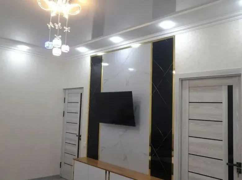 Сотилади 2 хонали квартира, 48 м², 1/4 қават — Чилонзор тумани