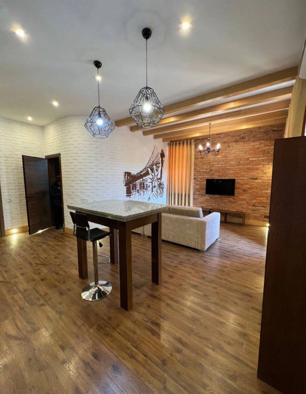 Sotiladi 2 xonali kvartira, 54 m², 4/5 qavat — Yashnobod tumani