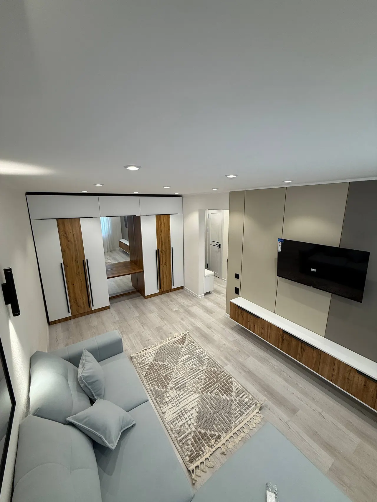 Продаётся 1-комнатная квартира, 28 м², 5/5 этаж — Чиланзарский район