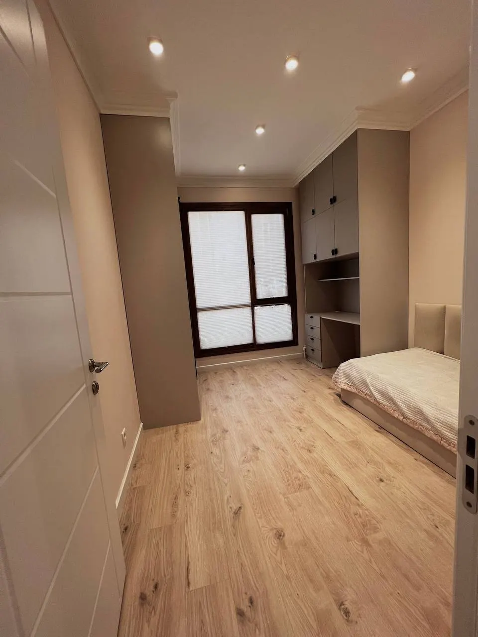 Sotiladi 5 xonali kvartira, 125 m², 1/12 qavat — Olmazor tumani