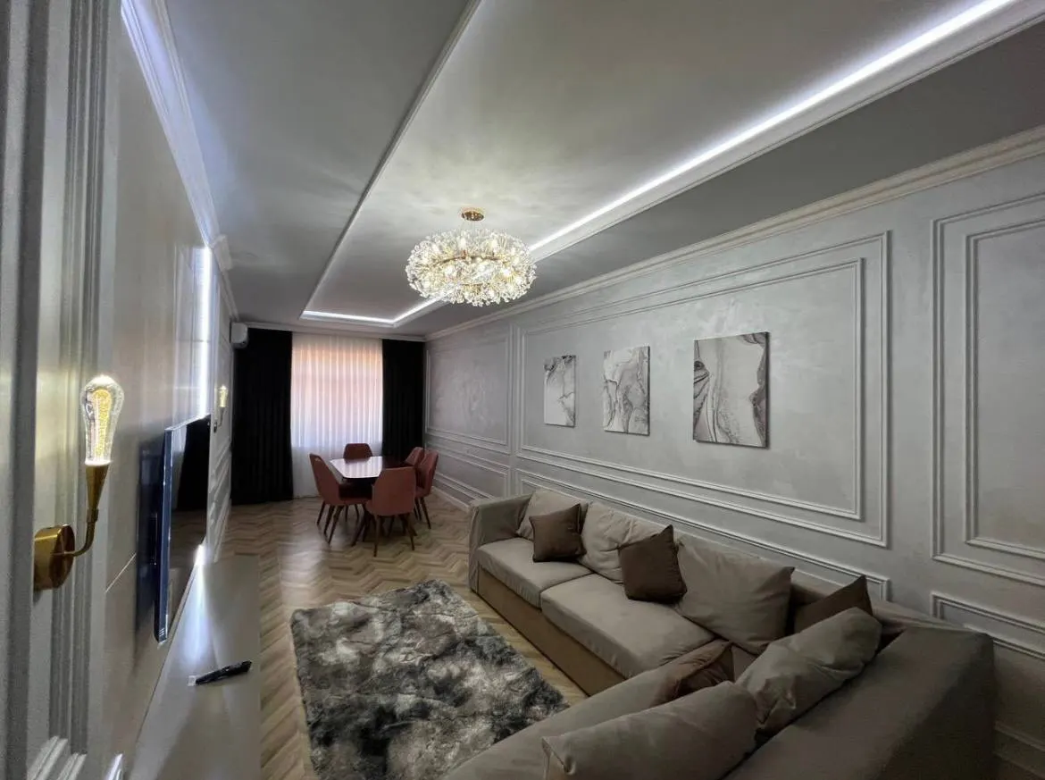 Сдаётся 3-комнатная квартира, 115 м², 5/10 этаж — Янгихаётский район