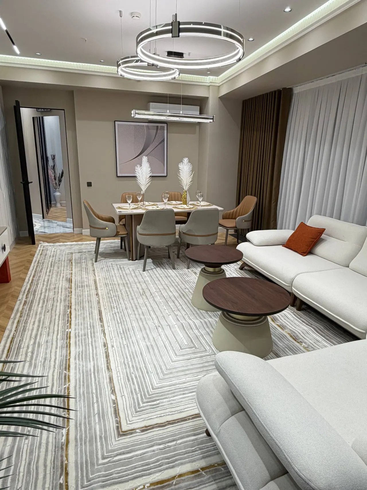 Сотилади 2 хонали квартира, 72 м², 17/27 қават — Шайхонтоҳур тумани