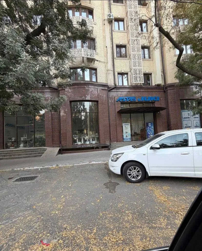 Ижарага берилади тижорат биноси, 530 м², 1/9 қават — Миробод тумани