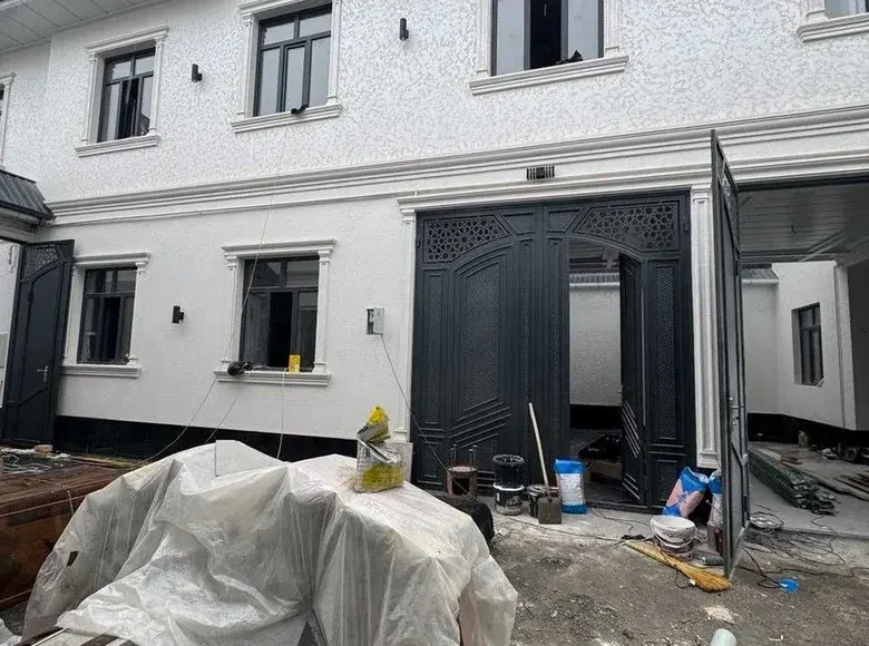 Sotiladi 6 xonali hovli uy, 1 sotix, 110 m² — Sergeli tumani