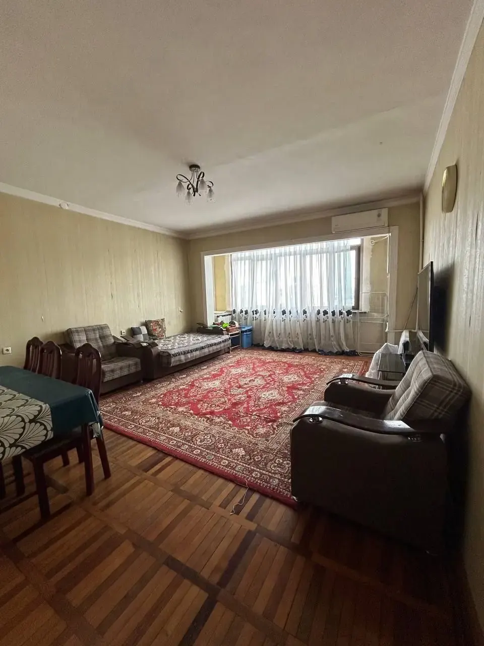 Продаётся 3-комнатная квартира, 67 м², 8/9 этаж — Мирабадский район