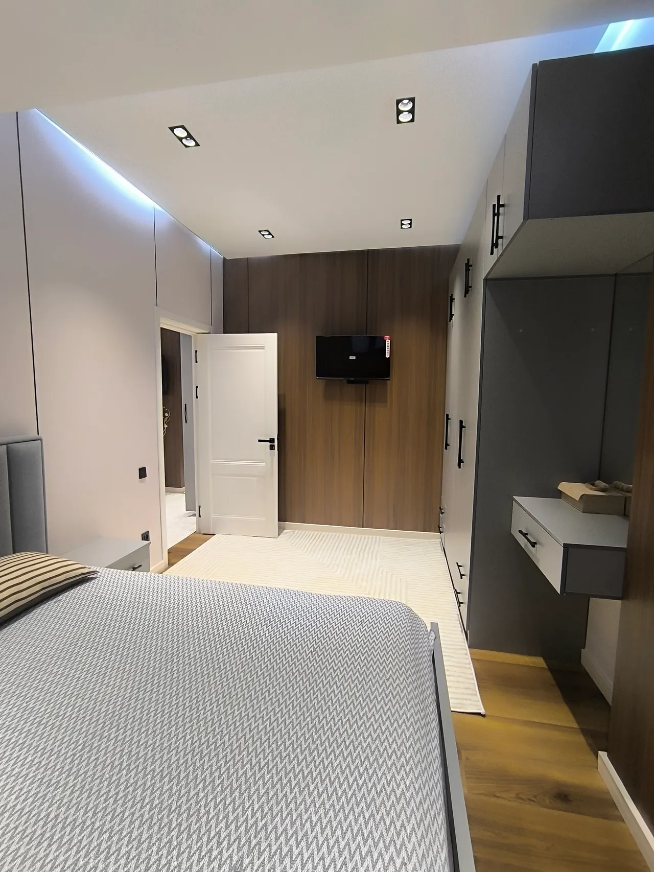 Сотилади 2 хонали квартира, 45 м², 7/16 қават — Юнусобод тумани