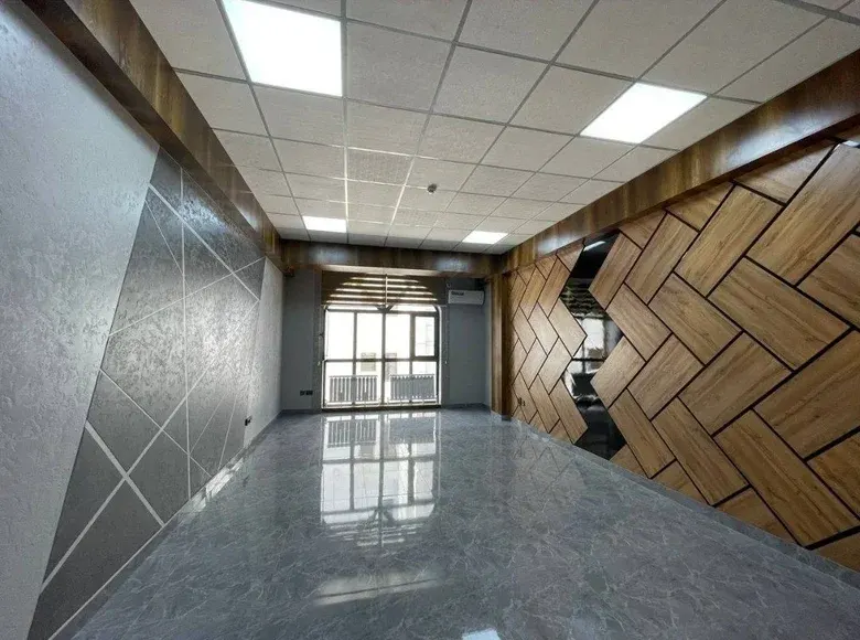 Ижарага берилади тижорат биноси, 160 м², 4/5 қават — Мирзо Улуғбек тумани