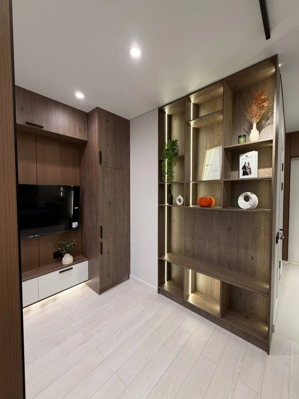 Сотилади 1 хонали квартира, 30 м², 14/16 қават — Миробод тумани