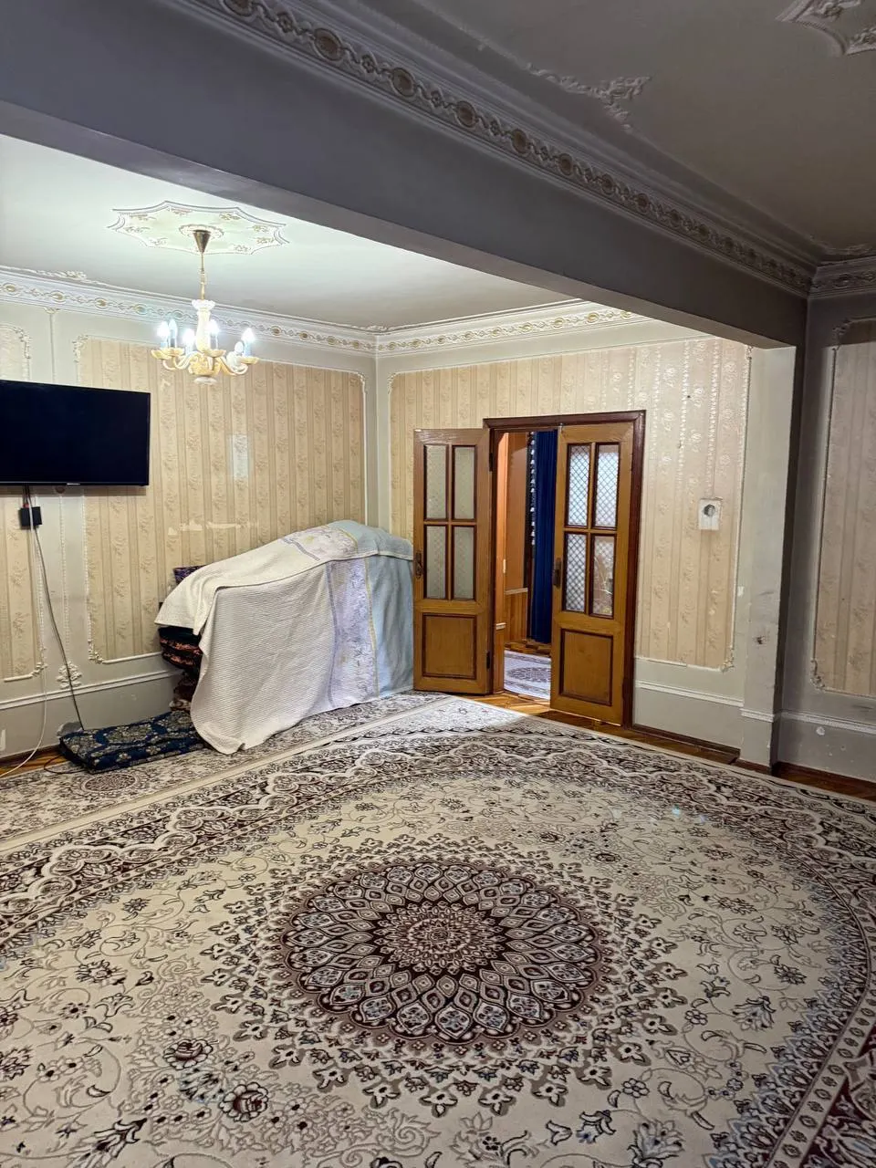 Sotiladi 4 xonali kvartira, 92 m², 1/5 qavat — Yunusobod tumani