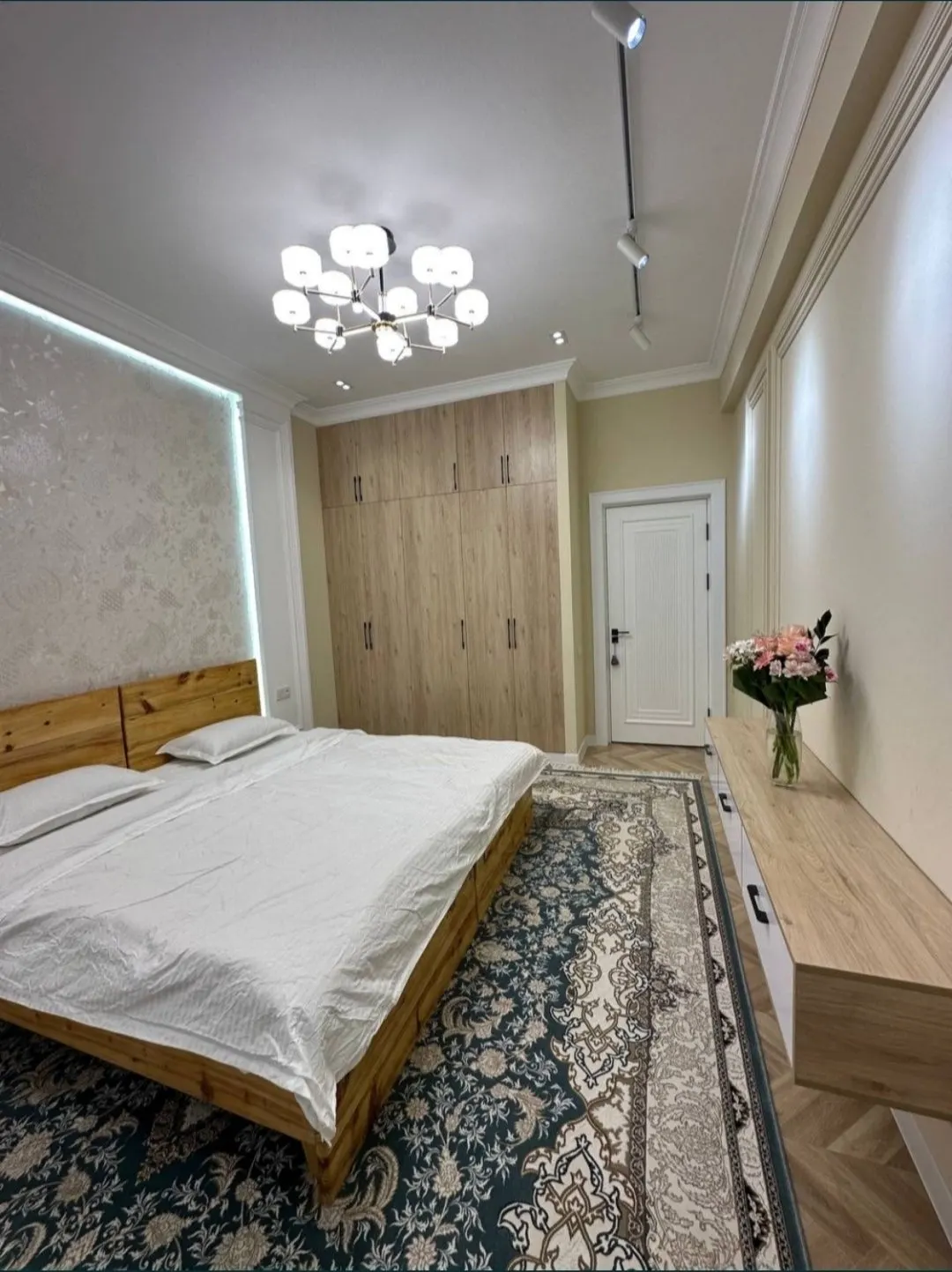 Sotiladi 3 xonali kvartira, 92 m², 1/9 qavat — Chilonzor tumani