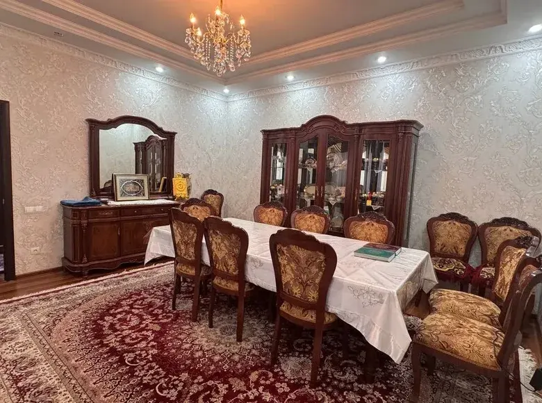 Продаётся 4-комнатный дом, 3.5 сот. — Юнусабадский район