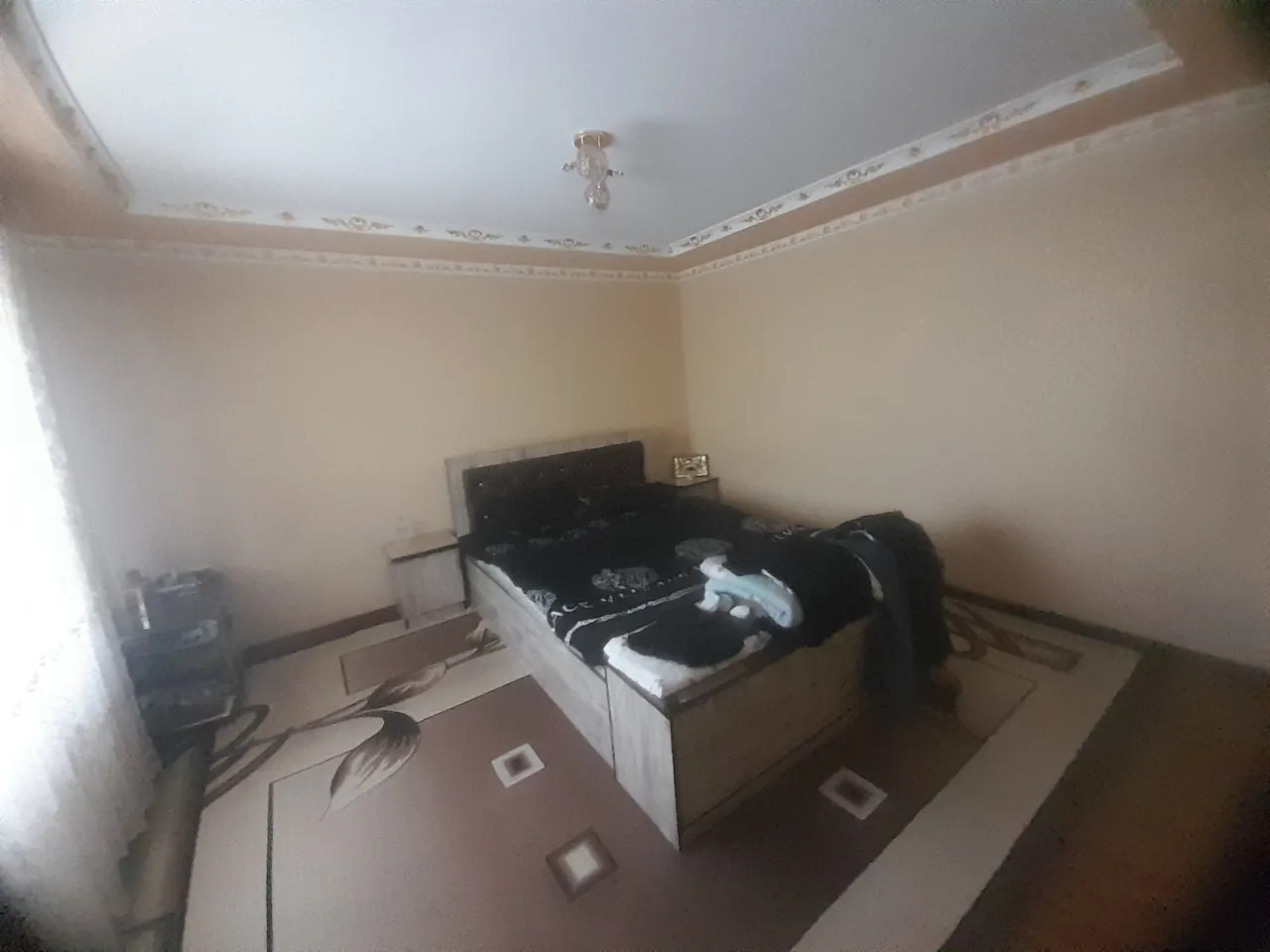 Sotiladi 12 xonali hovli uy, 6 sotix, 2 qavatli — Qibray tumani