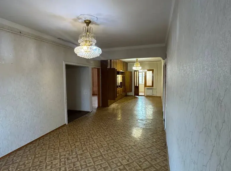 Сотилади 4 хонали квартира, 111 м², 2/9 қават — Сергели тумани