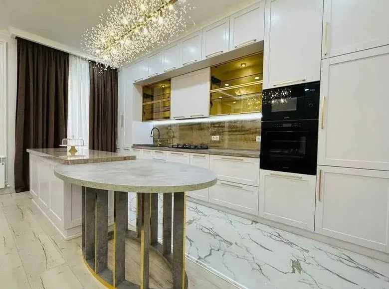 Сдаётся 2-комнатная квартира, 75 м², 5/7 этаж — Мирабадский район