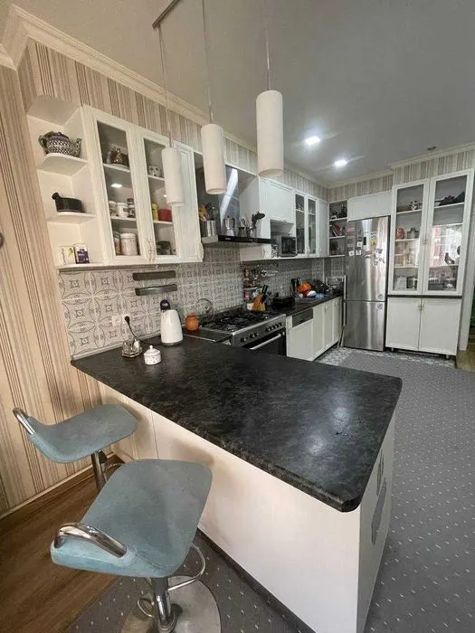 Ijaraga beriladi 4 xonali kvartira, 180 m², 4/9 qavat — Mirobod tumani