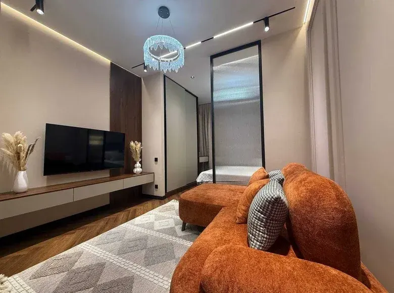 Сотилади 2 хонали квартира, 42 м², 3/8 қават — Мирзо Улуғбек тумани