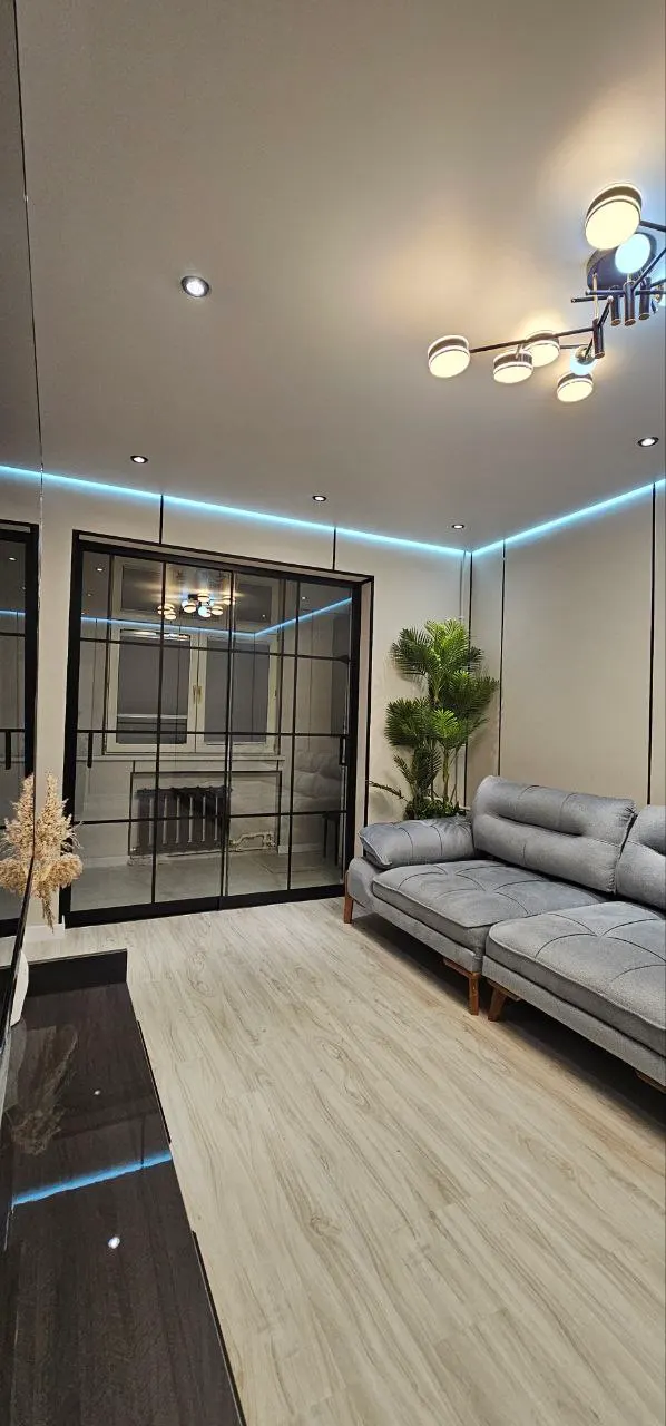 Sotiladi 3 xonali kvartira, 70 m², 1/4 qavat — Yunusobod tumani