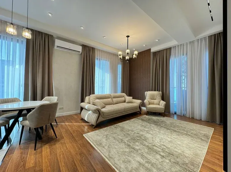 Сдаётся 2-комнатная квартира, 65 м², 10/15 этаж — Мирабадский район