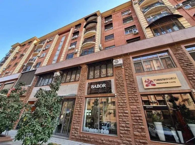 Sotiladi 4 xonali kvartira, 225 m², 8/8 qavat — Chilonzor tumani