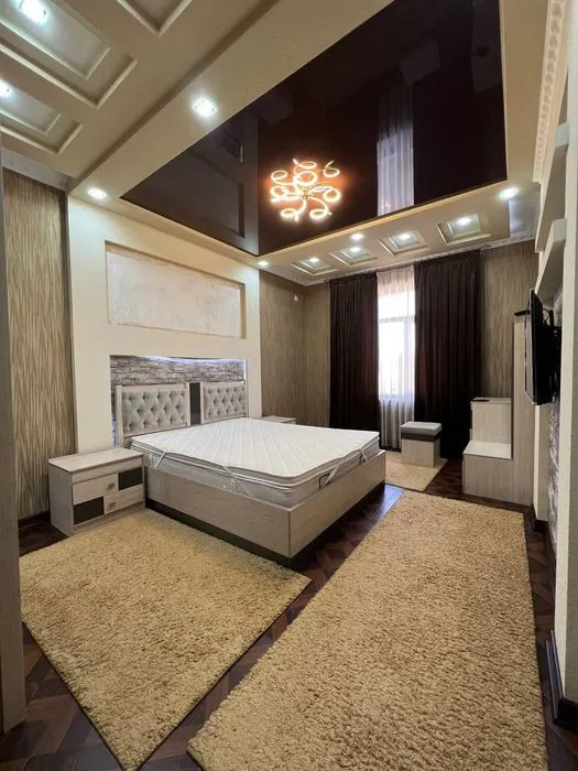 Ijaraga beriladi 5 xonali hovli uy, 250 m² — Mirobod tumani