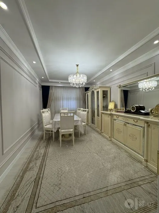 Продаётся 4-комнатная квартира, 100 м², 2/9 этаж — Шайхантахурский район