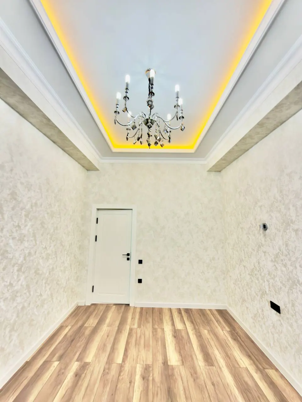 Sotiladi 2 xonali kvartira, 54 m², 2/2 qavat — Samarqand shahri