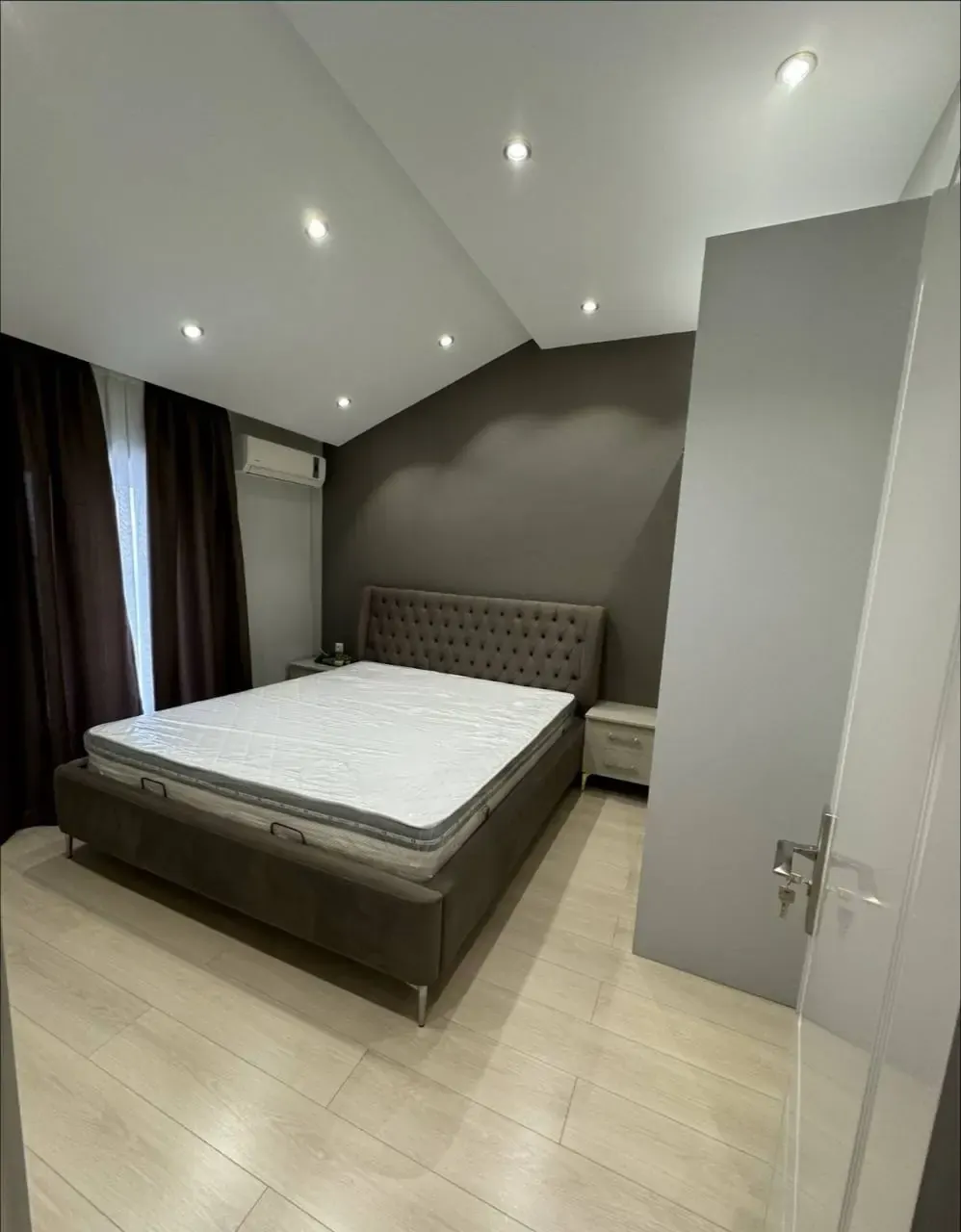 Сдаётся 3-комнатная квартира, 85 м², 4/9 этаж — Шайхантахурский район