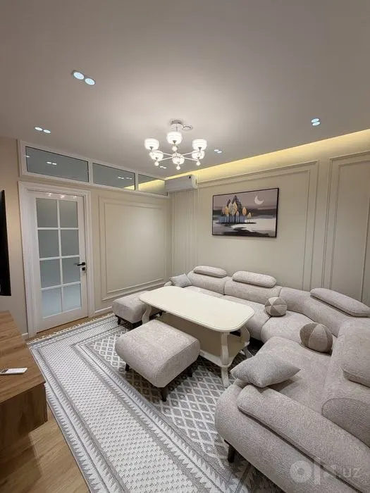 Sotiladi 3 xonali kvartira, 72 m², 12/12 qavat — Olmazor tumani