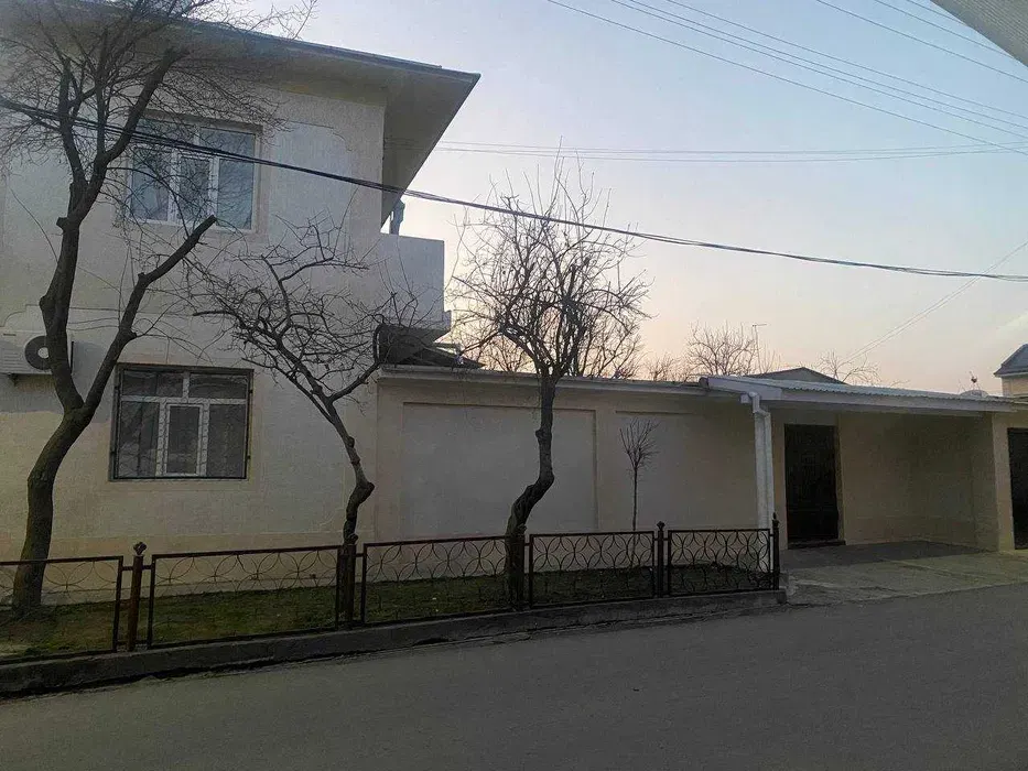 Сотилади ҳовли уй, 2.8 сотих — Яккасарой тумани